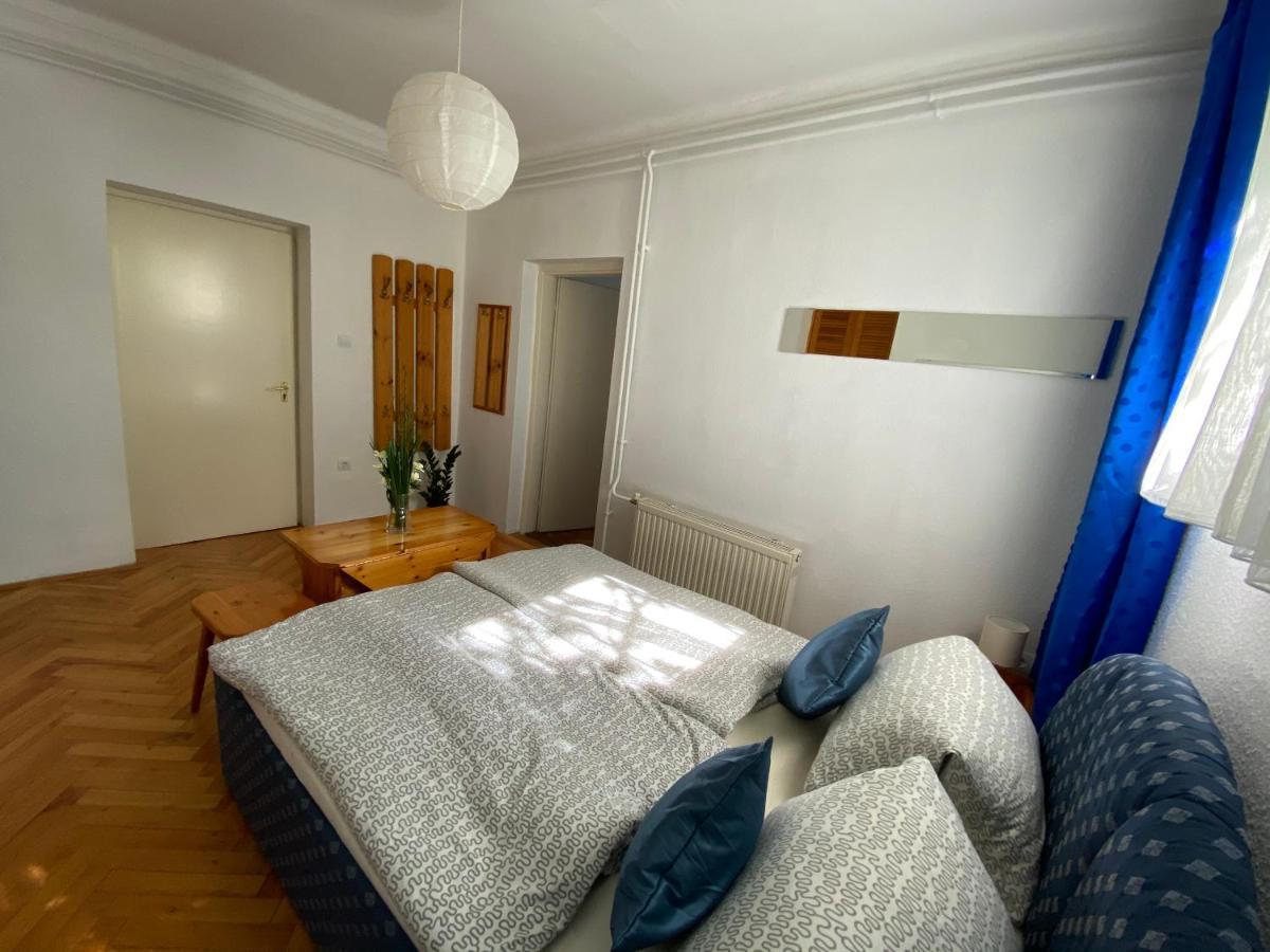 Anonymus Vendeghaz Apartment Siofok Bagian luar foto