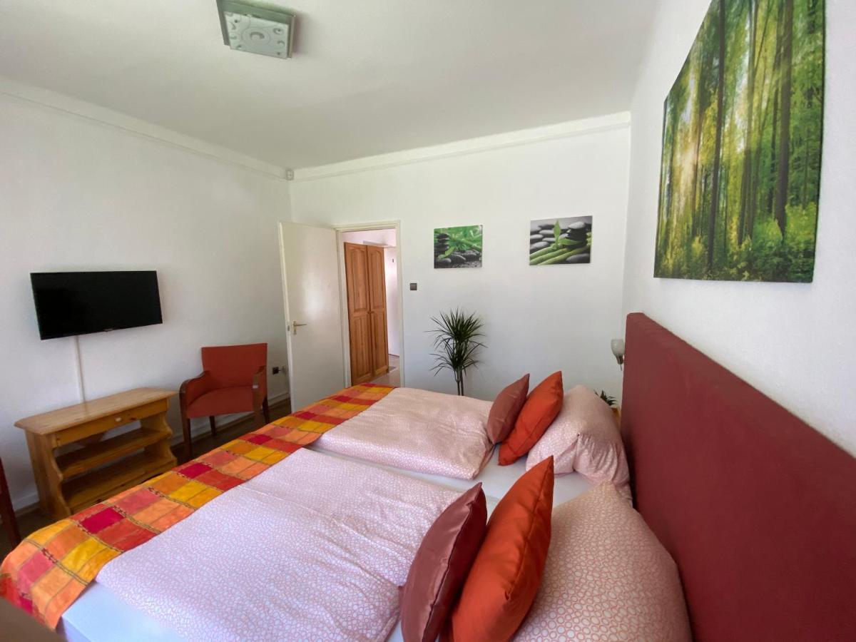 Anonymus Vendeghaz Apartment Siofok Bagian luar foto