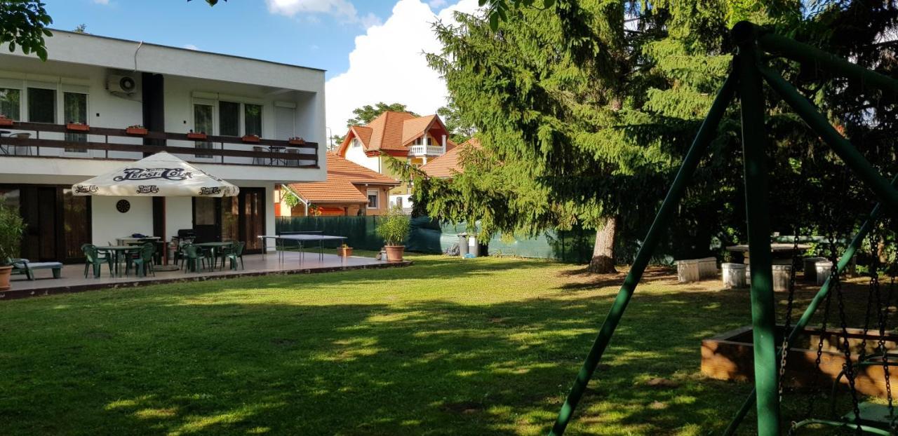 Anonymus Vendeghaz Apartment Siofok Bagian luar foto