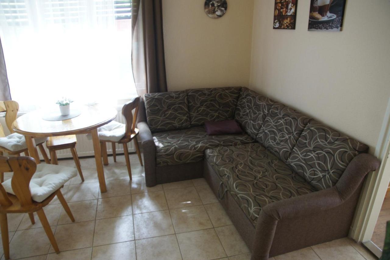 Anonymus Vendeghaz Apartment Siofok Bagian luar foto